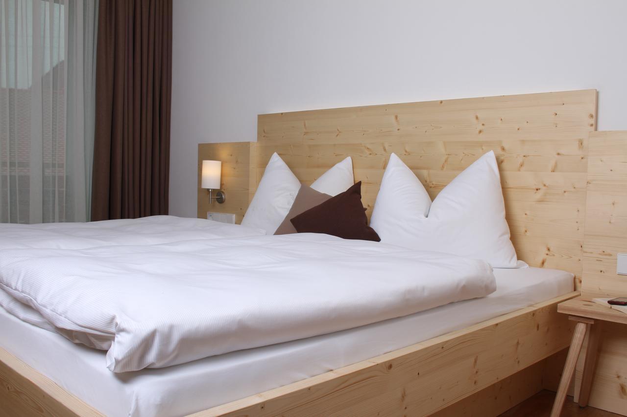 Beim Rinderwirt Otel Sigmaringendorf Oda fotoğraf